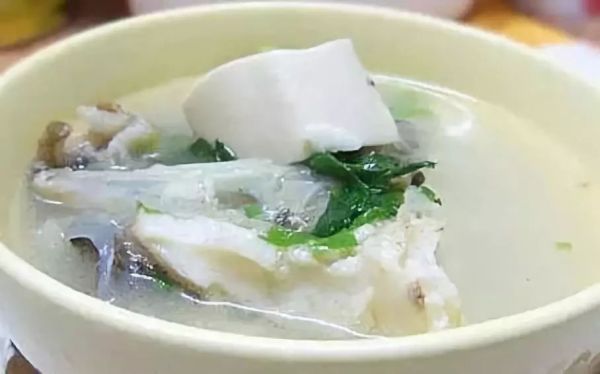 豆腐草鱼汤的做法窍门？草鱼汤怎么做好喝又营养窍门